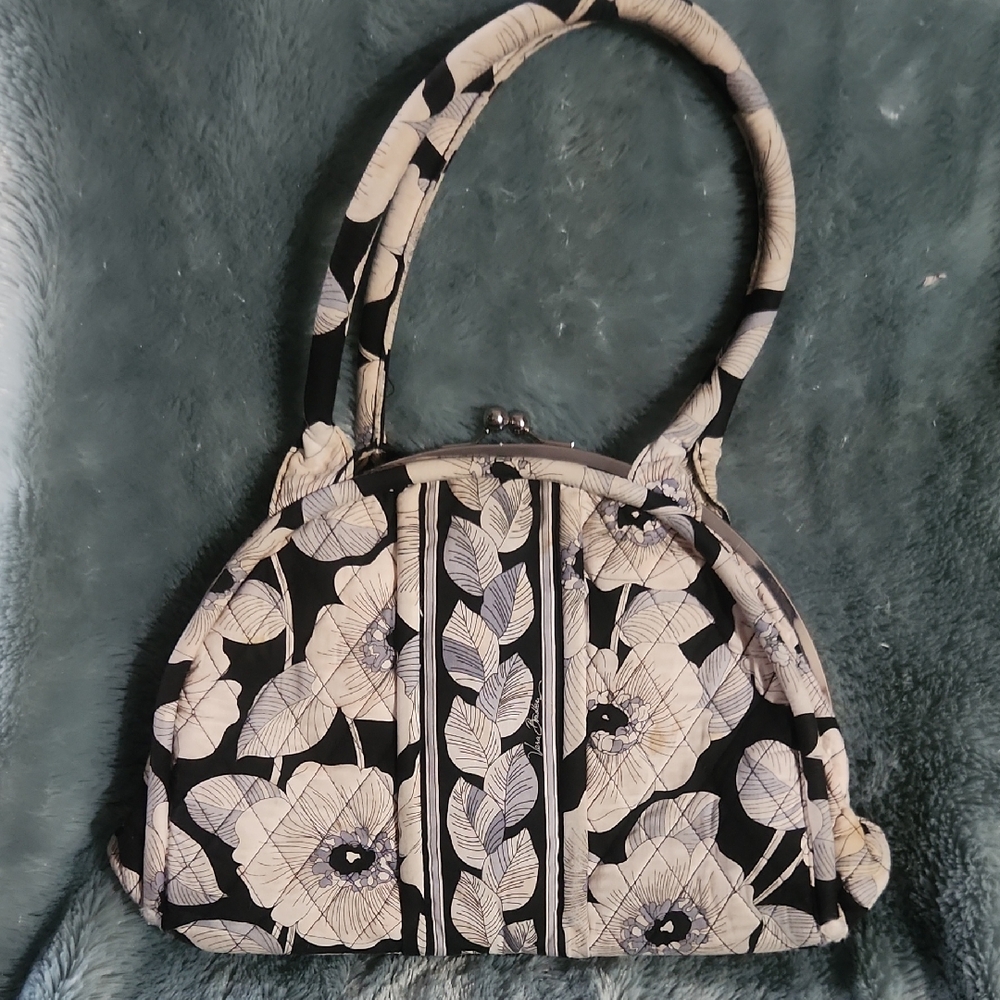 Vera Bradley Eloise Kiss Lock Floral Black and Cream Quilted Women's Bag